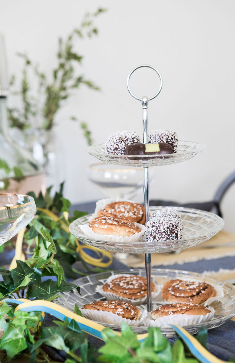 Pfaltzgraff Cassandra Serving Pieces Yorktowne Dinnerware Set 2025