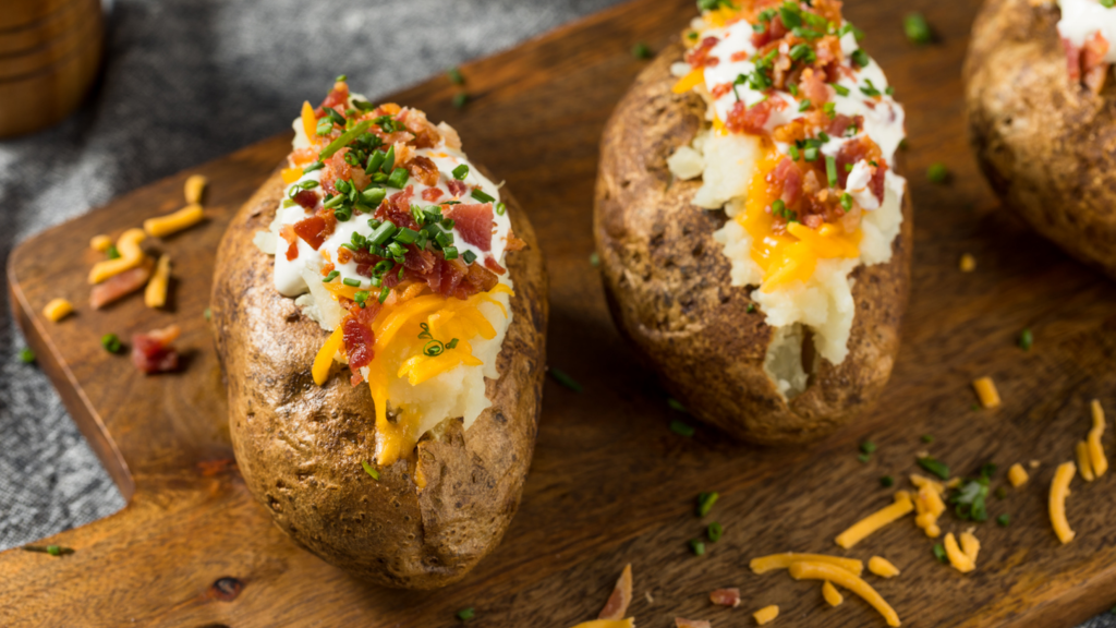 Bakad potatis - här är recept på tre röror du inte får missa!